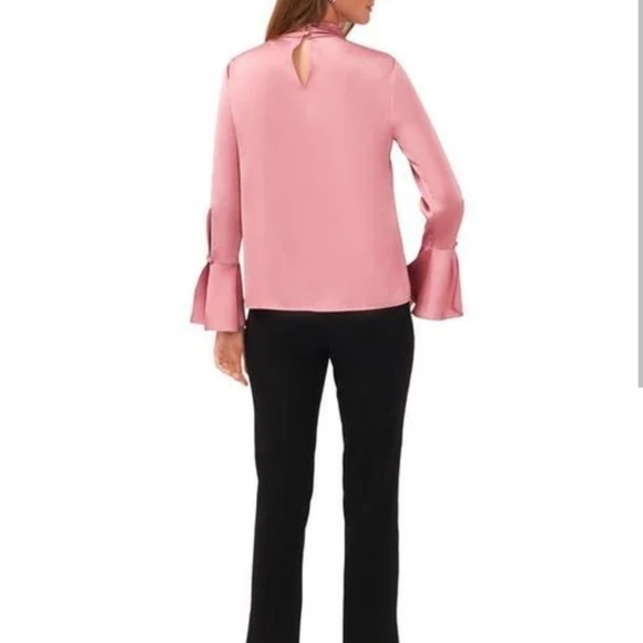 🆕 Halogen Pink Foxglove Long Sleeve Top Blouse Mock Neck Trumpet Sleeves XL - Picture 16 of 16